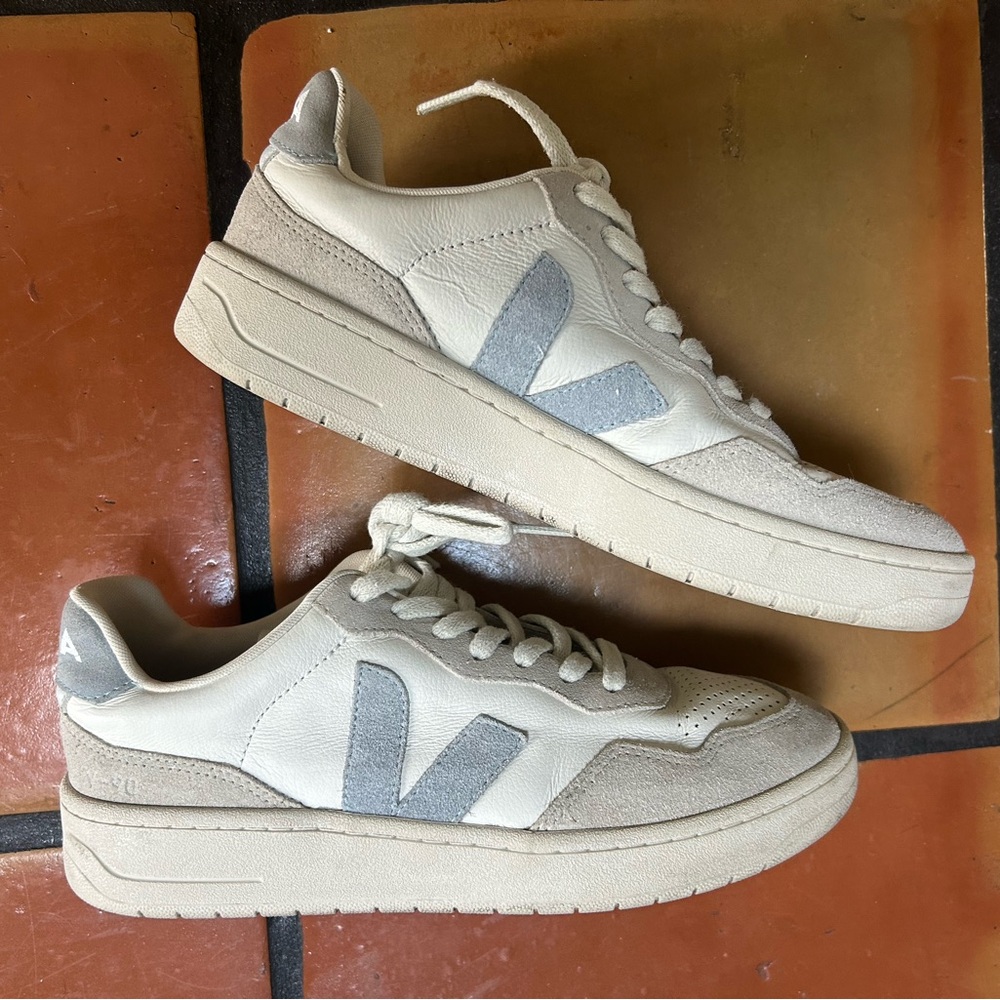 Veja Cream and Gray Sneakers Retro-Inspired Low-Top